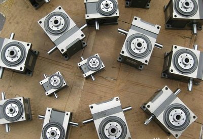 東莞南城凸輪分割器精密多工位轉(zhuǎn)盤(pán)廠家供應(yīng)凸輪間歇分度箱_減(變)速機(jī)欄目